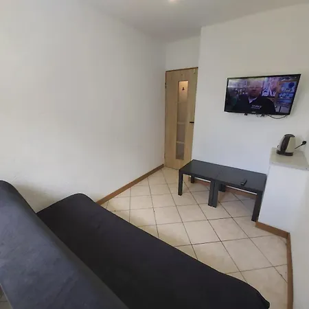 Kwatera prywatna 2051 Zwycięstwa 23 - Tanie - Samodzielne Zameldowanie - Self Check In