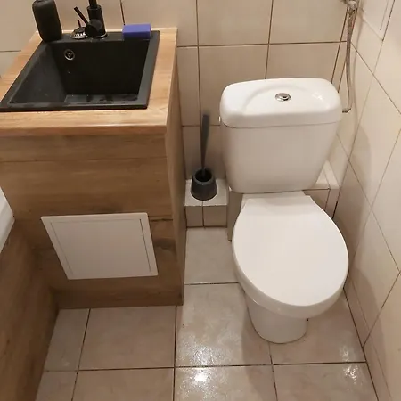 Проживання в сім'ї 2051 Zwyciestwa 23 - Tanie - Samodzielne Zameldowanie - Self Check In Познань