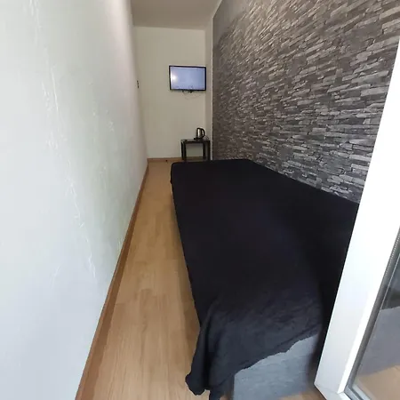 2051 Zwycięstwa 23 - Tanie - Samodzielne Zameldowanie - Self Check In Kwatera prywatna