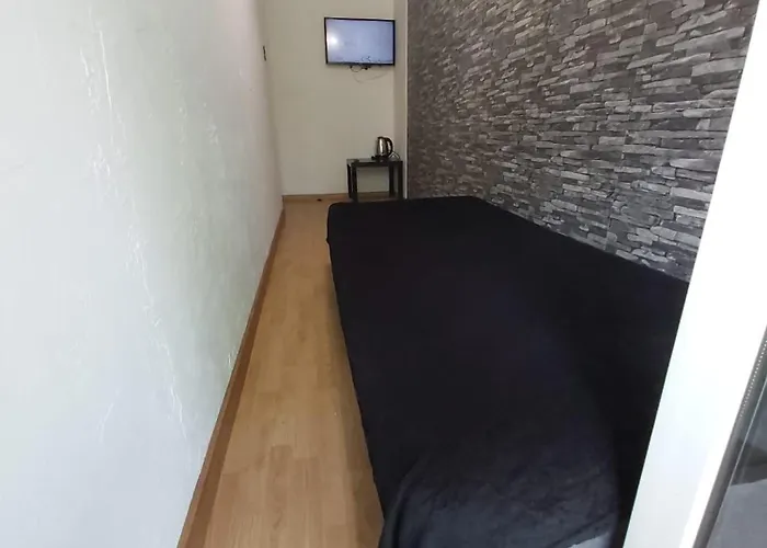 2051 Zwyciestwa 23 - Tanie - Samodzielne Zameldowanie - Self Check In Pansiyon